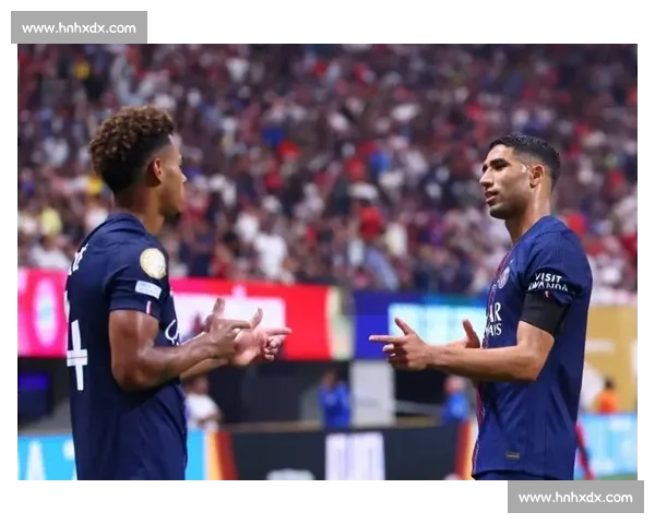 法媒预测巴黎世俱杯首发:K7 领衔青春三叉戟,登贝莱替补待命 法媒预测巴黎世俱杯首发:K7 领衔青春三叉戟,登贝莱替补待命