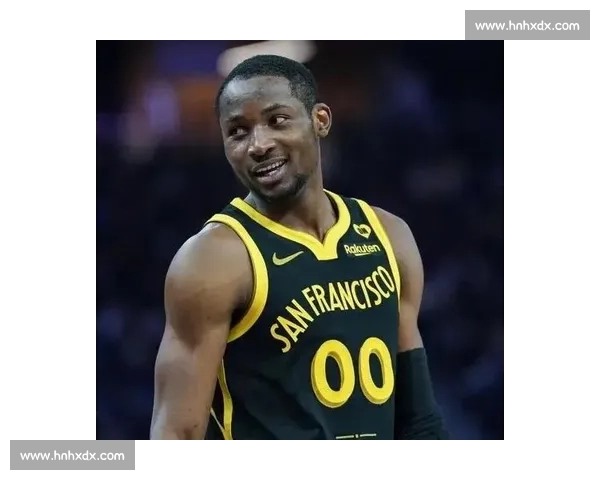 非洲双星跨越国界的共勉:库明加力挺太阳新秀,未来之路谁主沉浮? 非洲双星跨越国界的共勉:库明加力挺太阳新秀,未来之路谁主沉浮?